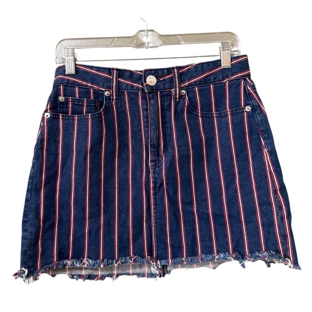 American Eagle Women Size 6 Mid Rise Pinstripe Mini Jean Skirt Super Stretch